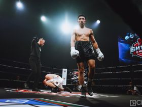 Якутские боксёры одержали победы в поединках турнира «Битва за контракт»