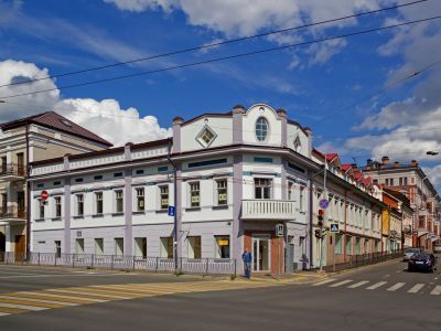 Дом Парамонова, где находилась Казанская публичная библиотека, которую в 1889 г. посещал Ленин Владимир Ильич