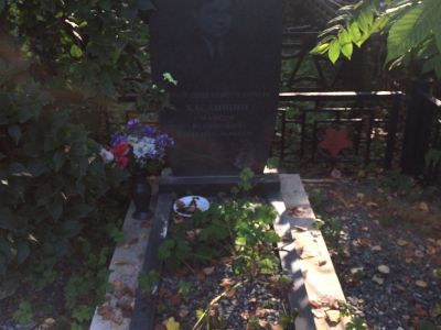 Могила Героя Социалистического труда Николая Васильевича Редкокаши (1929-1976)