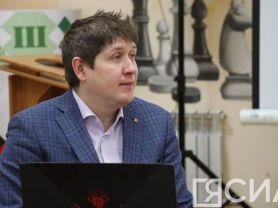 Международный гроссмейстер Дмитрий Кряквин: «Юные шахматисты Якутии показывают хороший уровень»