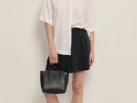 Блузка свободного кроя с коротким рукавом