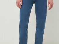 Прямые джинсы, Синий