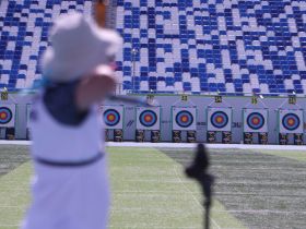 Сильнейшие лучники вступили в борьбу за медали чемпионата России в Якутске