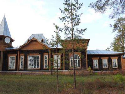 Здание Боровой лесной опытной станции имени А.П. Тольского