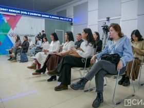 Презентованы медали и чорон абсолютного победителя Кубка главы Якутии по шахматам