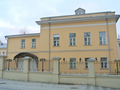 Дом, в котором в 1908-1911 гг. жил художник В.А. Серов