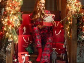 Статуэтка Merry II