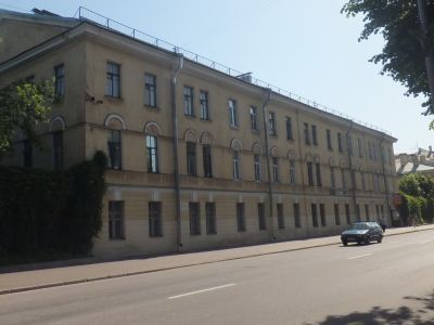 Офицерские флигели