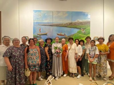 В Горно-Алтайске открылась выставка якутской художницы Миры Аргуновой