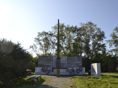Братская могила жертв крестьянского восстания 1921 г.