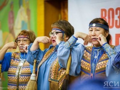 Сто человек одновременно сыграют на хомусе на фестивале «Хомусист-виртуоз мира»