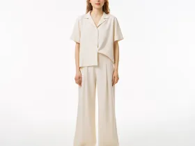 Женские брюки Lacoste свободного кроя