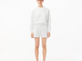 Женские однотонные шорты Lacoste