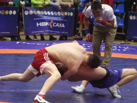 С участием более 200 хапсагаистов в Якутске стартовал турнир братьев Ноговицыных