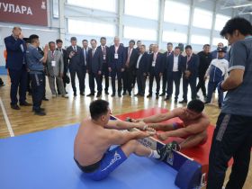 Крупнейший спортивный объект в сельской местности Якутии открыли в селе Ытык-Кюель