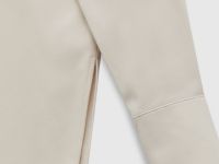 Блузка свободного силуэта с отложным воротником