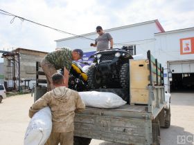 «Техника и 10 тонн посылок»: из Якутии отправили рейс с гуманитарным грузом для участников СВО
