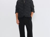 Стёганый утеплённый жилет, Черный