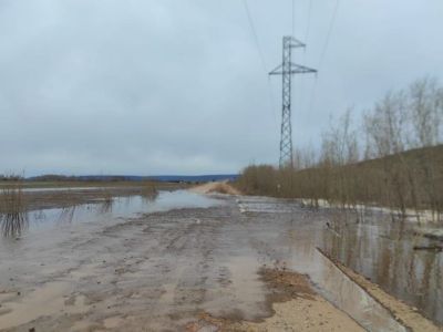 Из-за половодья закрыт проезд по участку дороги «Умнас» в Олекминском районе