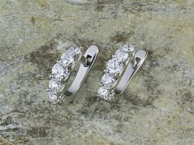 Серьги из белого золота с бриллиантами э4701сг04173400