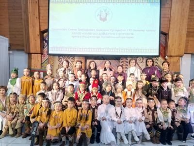 Более 200 юных якутян участвуют в фестивале «Дитя земли Олонхо»