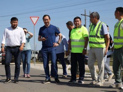 В пригородах Якутска досрочно отремонтируют дороги