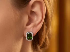 Серьги из белого золота с хромдиопсидами э4754сг12200401