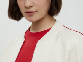 Олимпийка с контрастной отделкой из капсулы ретро