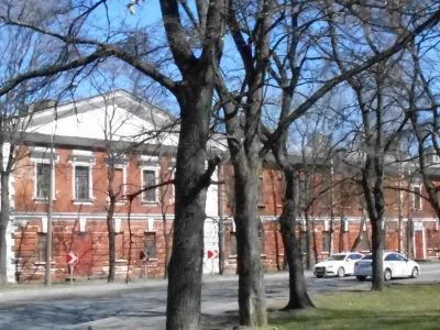Казарма оборонительная 1-я северная с сухопутным манежем