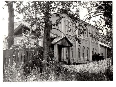 Дом, где в 1830-е - 1840-е гг. бывал художник Венецианов А.Г.