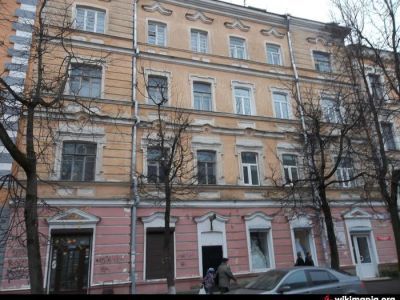 Дом жилой (Бывшее водоподъемное здание Г.Ф.Викенгейзера)