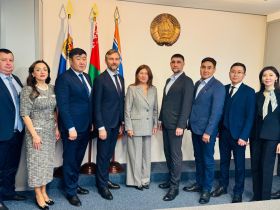 Якутские железнодорожники и предприниматели посетили предприятие «Белинтертранс»