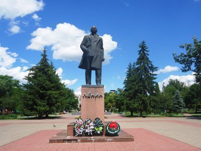 Памятник В.И.Ленину