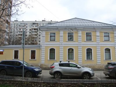 Жилой дом П.В.Щапова, 1867 г., архитектор А.О.Вивьен