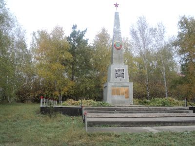 Памятник воинам, погибшим в годы Великой Отечественной войны (1941-1945 гг.)