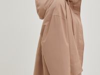 Ветровка свободного силуэта с капюшоном