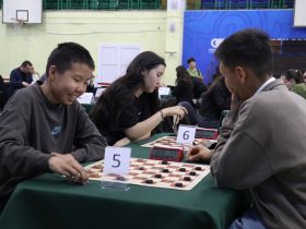 Кубок Ил Дархана по шашкам собрал в Якутске более 200 участников