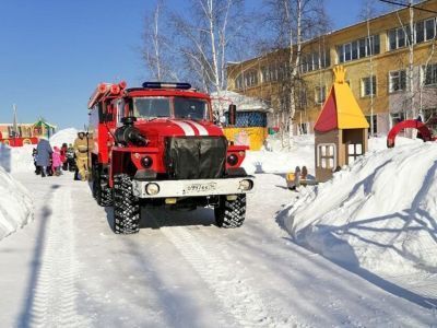В Мирнинском районе Якутии прошли пожарно-тактические учения
