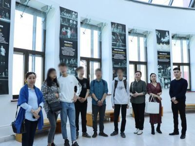 В Якутии условно осужденные подростки посетили театр