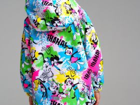 Куртка текстильная с полиуретановым покрытием для девочек (ветровка)