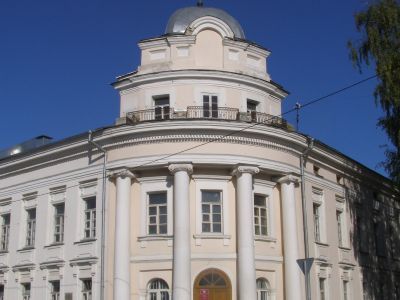 Здание Духовного училища