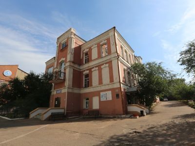 Здание городской больницы