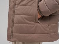 Стеганая куртка с искусственным утеплителем