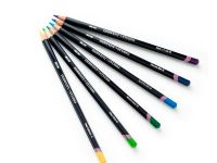 Карандаш Derwent "Studio" Спектральный оранжевый