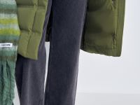 Пуховое стеганое пальто с капюшоном