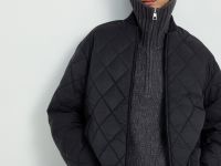 Шапка из шерсти