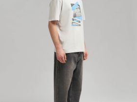 Футболка свободного кроя