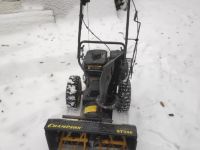 Снегоуборщик  CHAMPION ST556 Б/У
