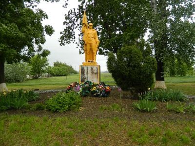 Памятник воинам, погибшим в Великой Отечественной войне