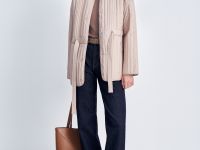 Утепленная куртка с воротником-стойкой